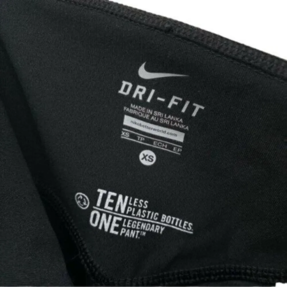 Nike Women’s Leggings Black Yoga Pants